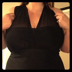 Adorable Black Tankini Top NWT